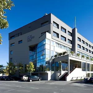 https://penz-hotel-west.soldenhotels.net